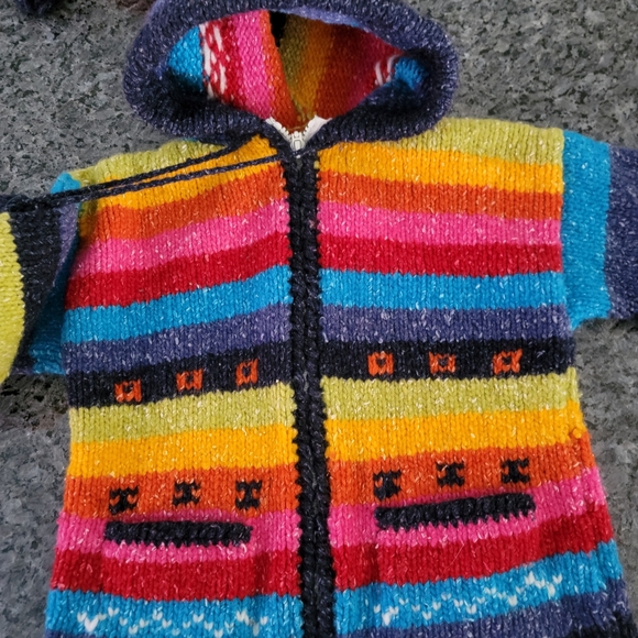 Kids ( unisex ) sweater size 6 - Picture 5 of 12